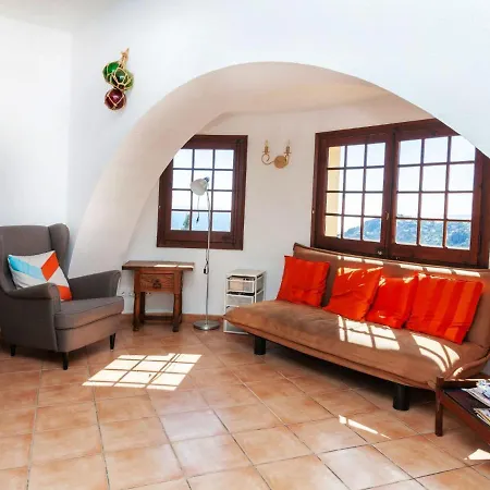 Holiday Kotare Begur